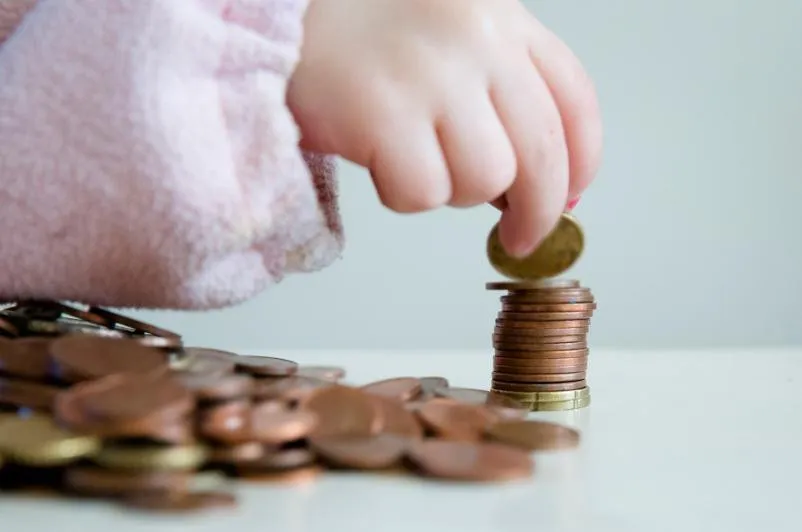 Визначення розміру аліментів на дитину: Як отримати консультацію адвоката у 2024 році 🏛️ - Блог адвоката